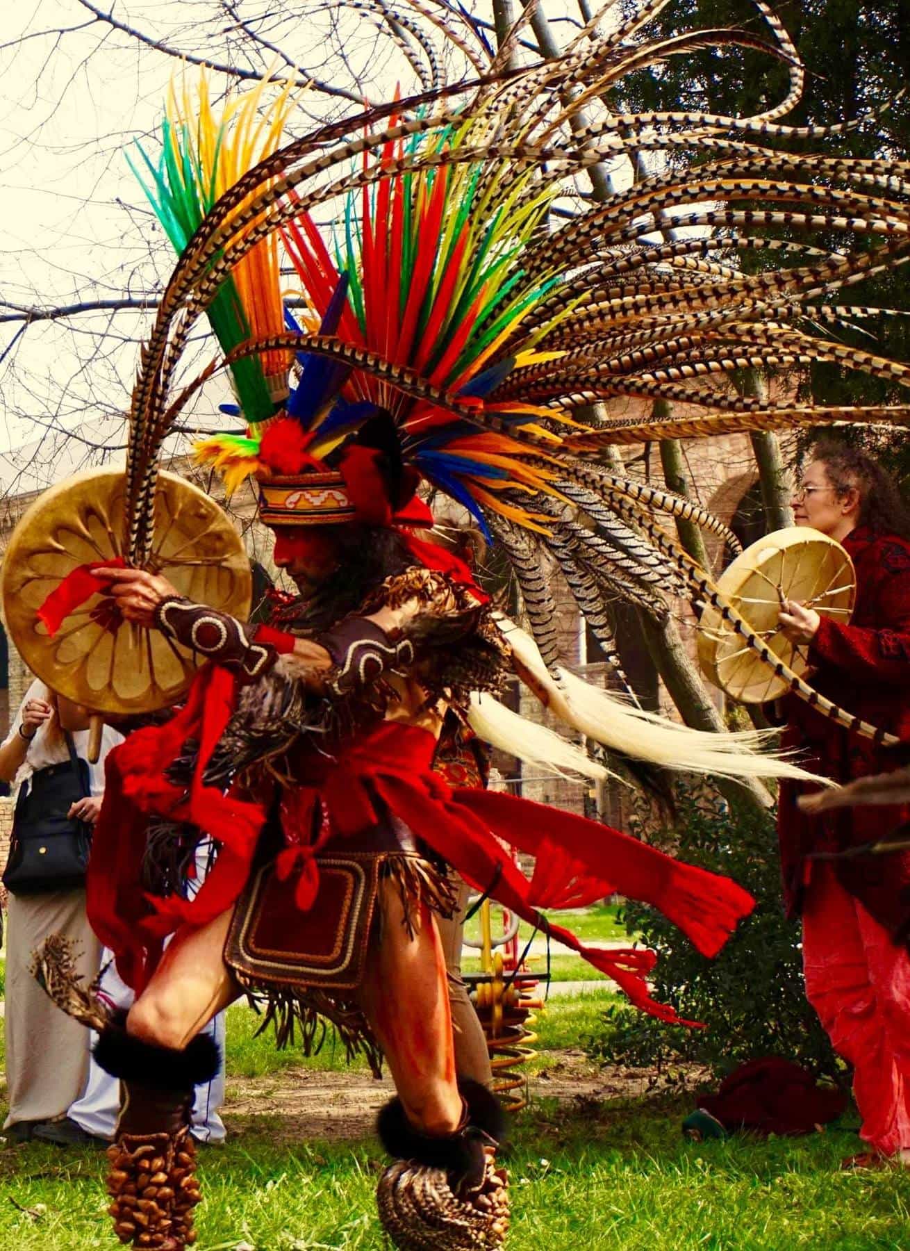 Ceremonial and ritual Aztecan dance